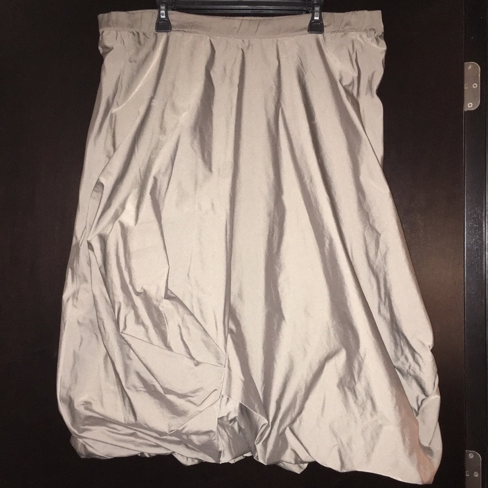 Lilith Bubble Skirt!